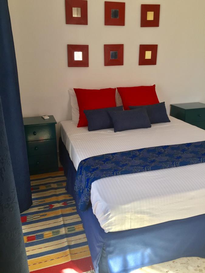 Vangelios Apartments Пафос Экстерьер фото